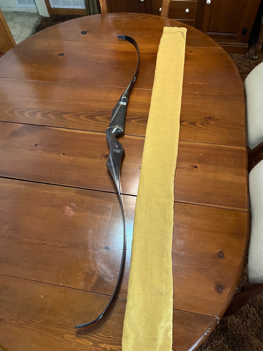 Bow 60 inch bear with three curb made by super Kodiak fascor