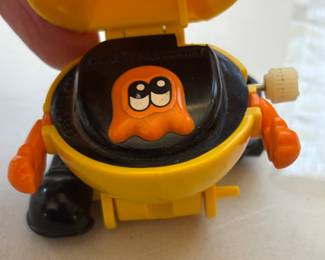 PAC-MAN wind-up toy - vintage