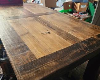 7 ft solid reclaimed wood 
I was told by that estate that we did this came out of a Miami home. It is currently located at my house off of Sarno. Extremely heavy first $150 gets it
THIS DOES NOT FALL UNDER THE DISCOUNT DAY AS IT'S AT MY HOUSE
