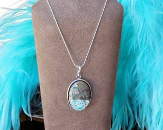 Split Color Mexican Laguna Lace Necklace Tested