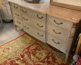 9 Drawer Onyx Top Dresser