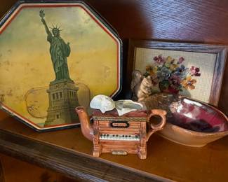 1930's Loose Wiles Biscuit Co. Statue of Liberty Tin, Piano Shaped Teapot