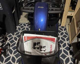 Pride ride-on scooter - like new 