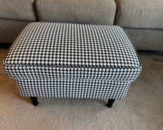 Gorgeous IKEA ottoman 