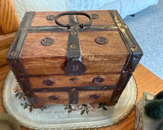 Mini Wood Chest