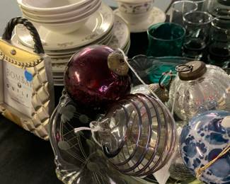 Glass decor
