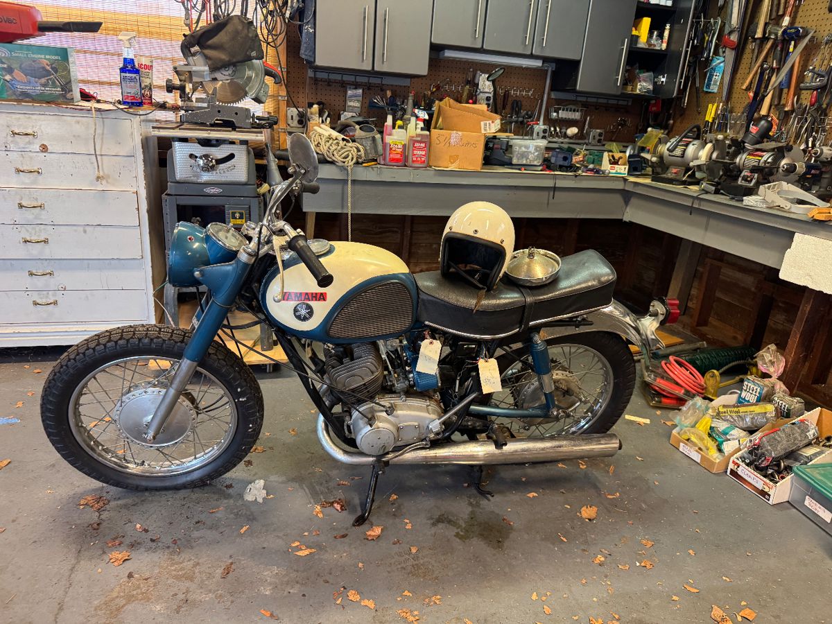 1964 Yamaha yds2