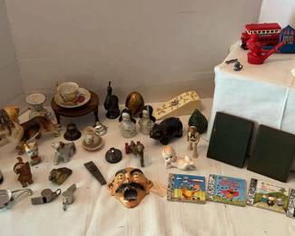 Shadowbox Trinkets Miniature Books