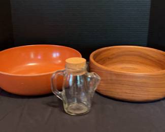 Large Wooden Plastic Salad Bowls Vinegar Oil Salad Dressing Container