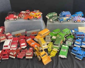 Vintage Tootsietoy Cars, Trucks, Trailers