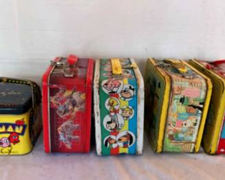 001 Vintage Lunch Boxes Animated Cartoons Snoopy, Flintstones, PacMan more