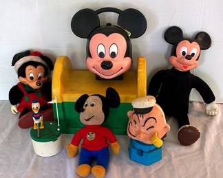 Vintage Figures Mickey Mouse, Donald Duck, Popeye, Sesame Street Stool