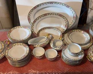 Victoria China from Czechoslovakia, Floral Garland Pattern