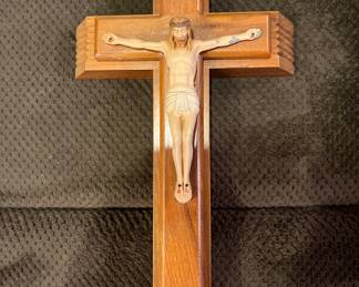 Beautiful cross with porn bowl communion set