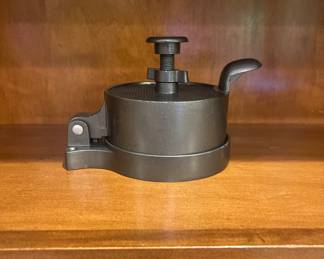 Metal Hamburger press