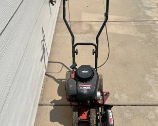 Troy-Bilt 9 inch lawn, edger gas powered