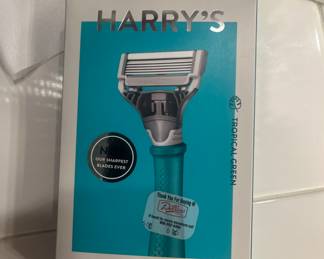 Harry’s razor, and other men’s grooming items