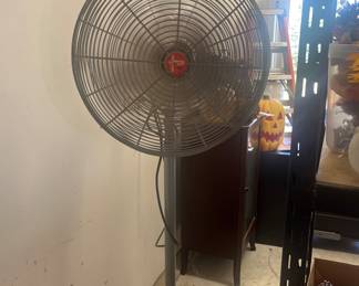Vintage Dayton 24 inch metal fan
