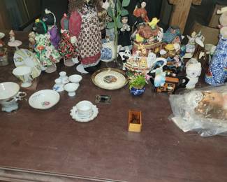 Dolls and collectibles
