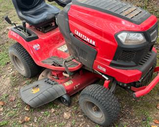Craftsman Riding Lawnmower