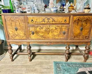 1930's Vintage Buffet/Sideboard