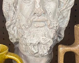 Bust