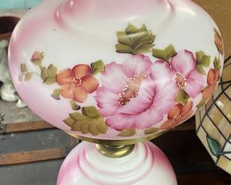 Rose Motif GWTW Table Lamp