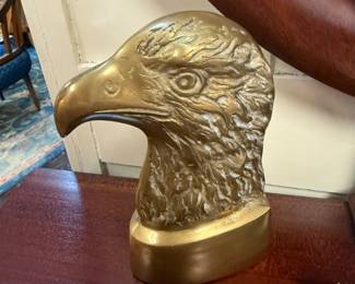 Vintage Brass Bald Eagle figurine, add a decorative touch to a book shelf or any room. 