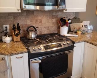 GE gas range; GE microwave oven mfg. October 2011