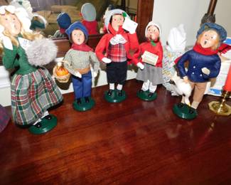 Byers Holiday Figurines