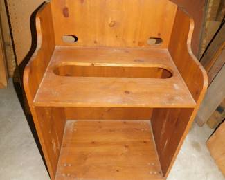 Pine Tool Holder