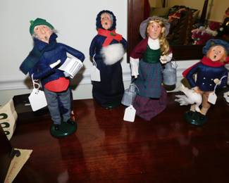 Byers Holiday Figurines