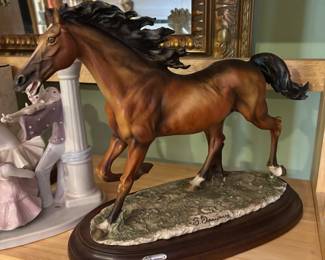 Giuseppe Armani Trotter Horse figurine