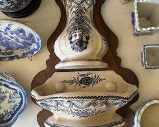 Beautiful Portugal made wall mounted Lavabo fountainhead
