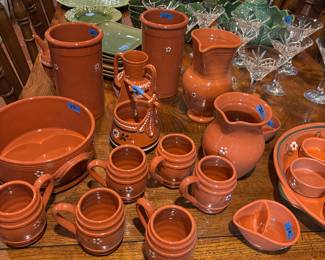 I believe this is called Prato Barro perfect for cooking and serving.