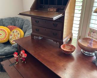 Miniature desk, dolls desk or salesman sample, either way this is a nice piece to add to any solid wood furniture collection