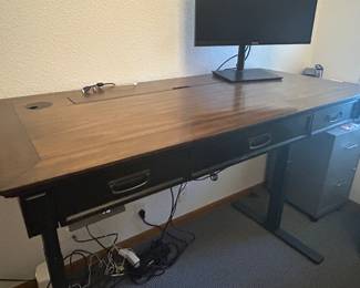 Standing Dresser
