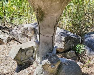 Caddyshack style birdbath