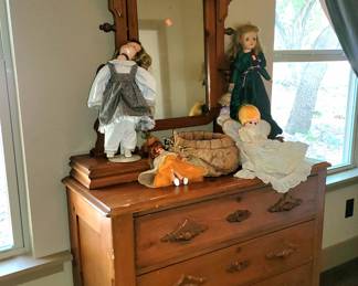 Antique chest of drawers with mirror