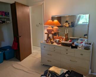 MCM Blond Bedroom Dresser with Mirror. In REALLY Good Condition.
