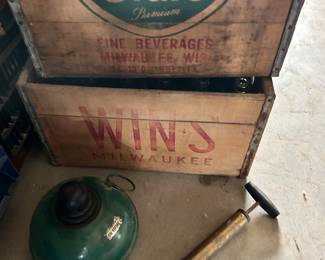 Graf's and Wins wood crates