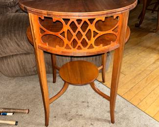 end table, parlor able...
