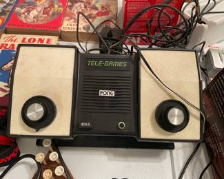 Vintage Pong game(by Sears Tela games/Atari)