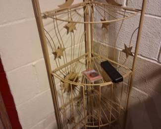 This is a really cute little funky corner shelving.