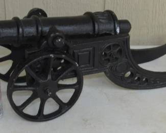 Cast Iron Cannon