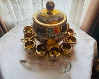 Vintage Bohemian Punch Bowl Set.
Complete set in excellent condition.
Hard to find antique!