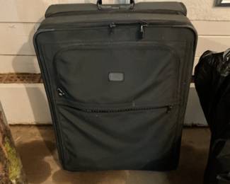 Tumi luggage set