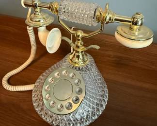 VIntage phone.  