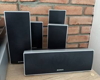 Sony speakers with floor speaker $100