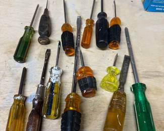 Screw driver lot $10